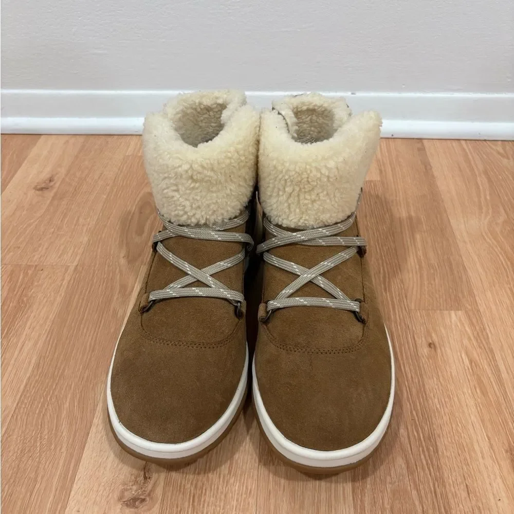 UGG Women's Lakesider Heritage Lace waterproof sneaker boots - Picture 3 of 6